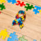 Estudo reforça que autismo resulta da interação entre múltiplos genes